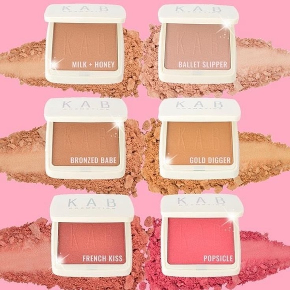 🆕KAB COSMETICS GLOW POWDER IN BRONZED BABE🆕 - Picture 3 of 8